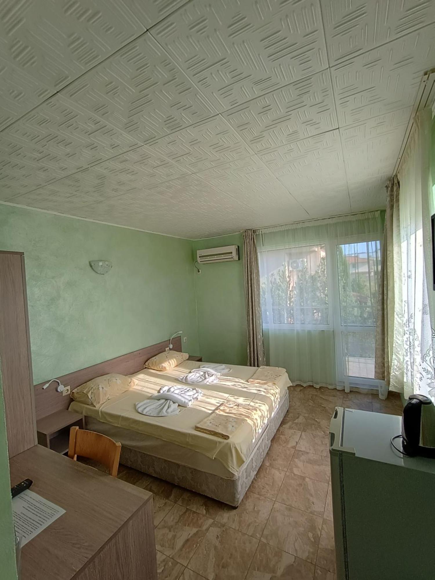 Morska Zvezda Guest House Csernomorec Kültér fotó