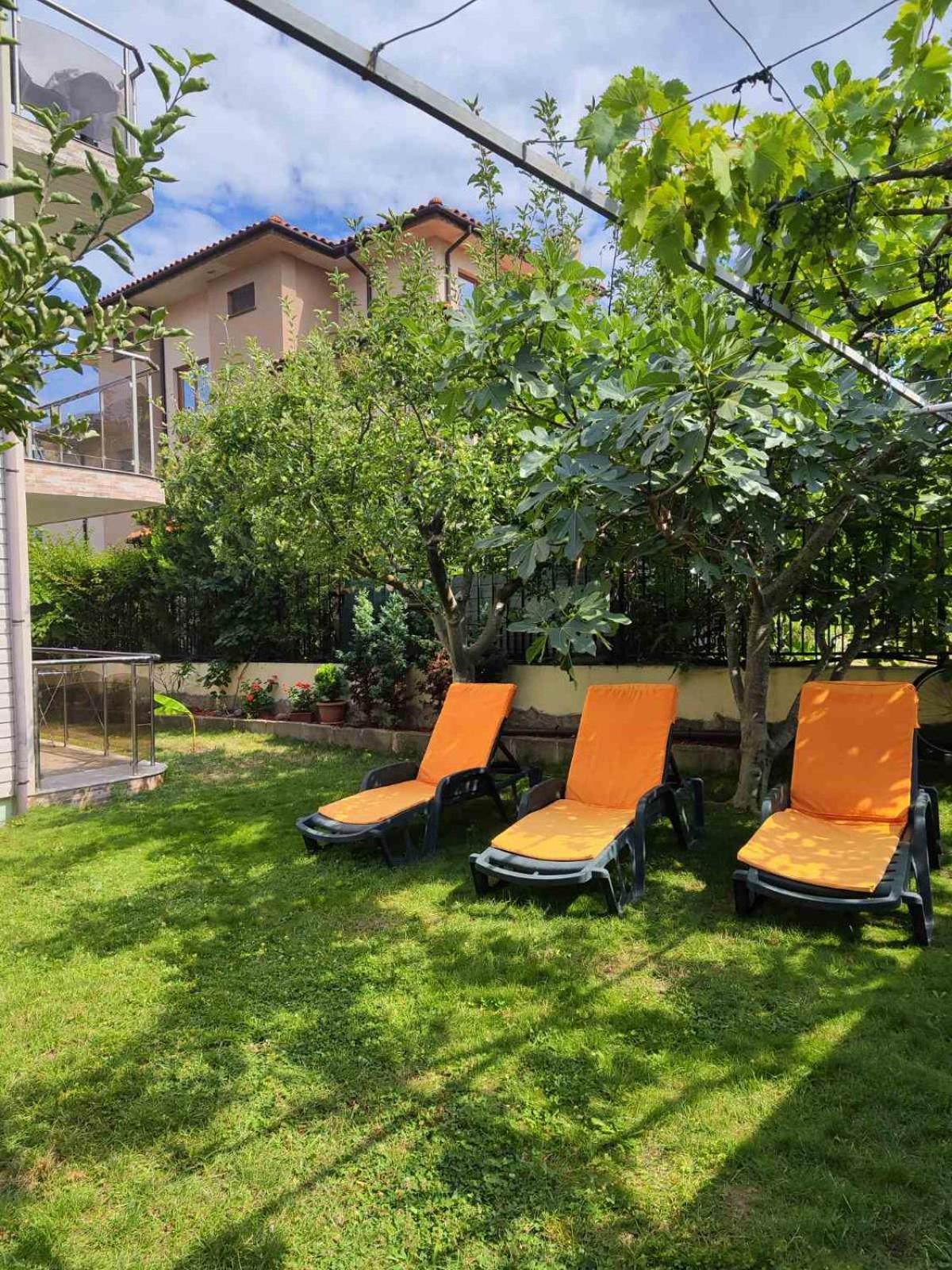 Morska Zvezda Guest House Csernomorec Kültér fotó